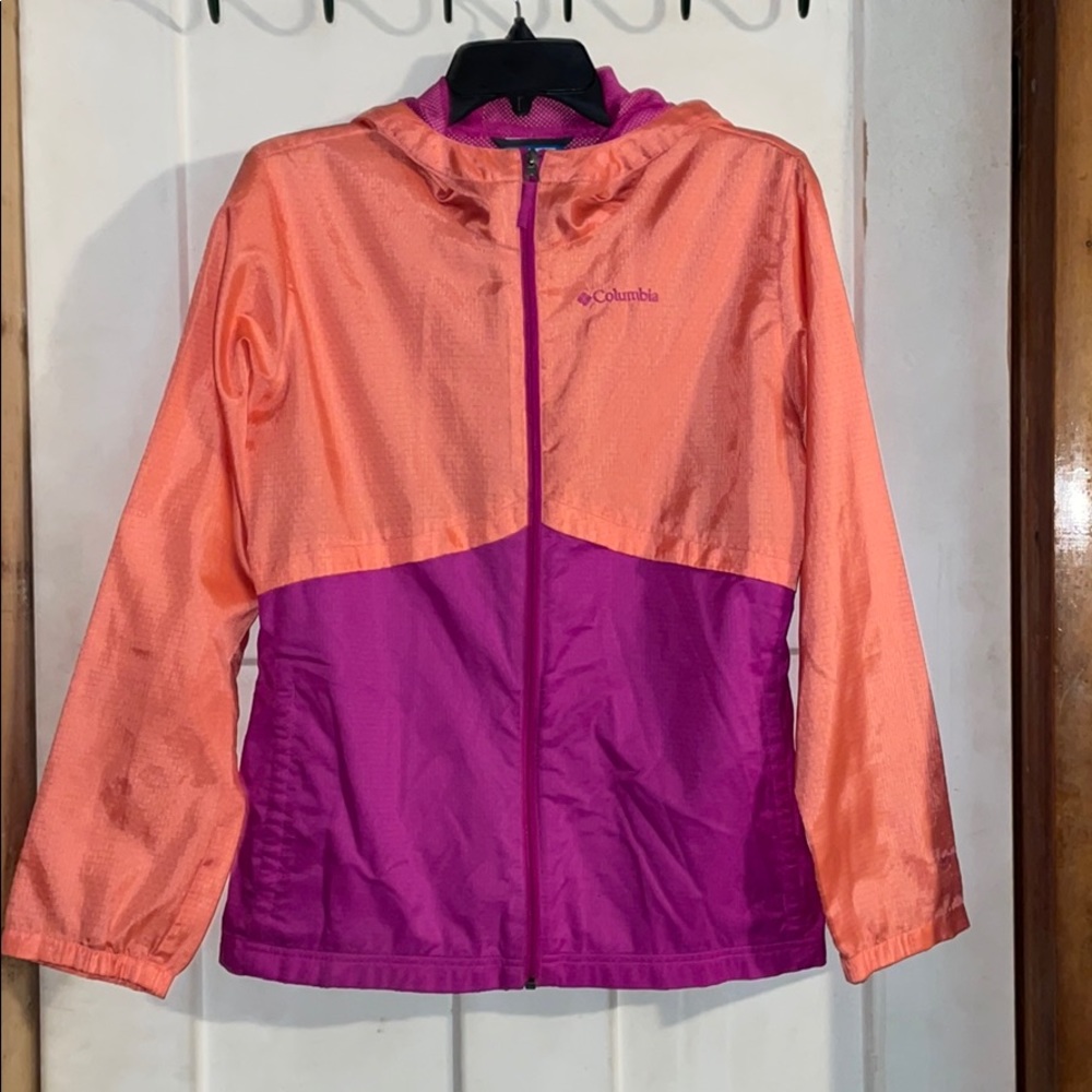 NWOT super cute Columbia rain jacket